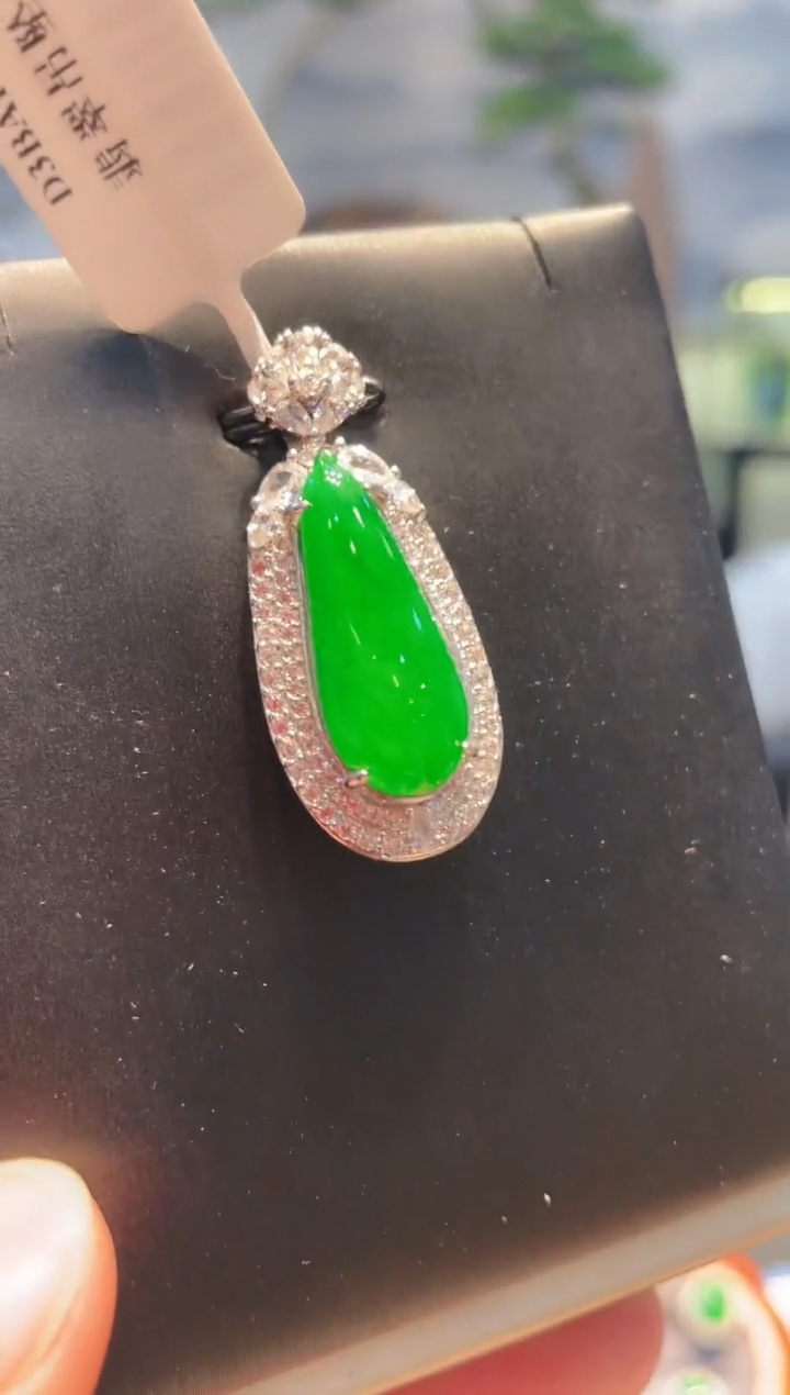 【闪购商品】翡翠吊坠(不含链)未镶嵌A14天然A货翡翠