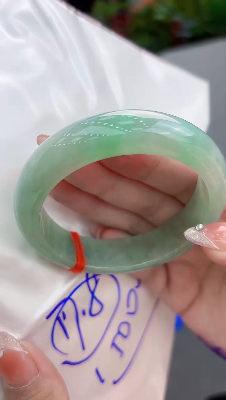 【闪购商品】翡翠手镯未镶嵌翡翠手镯