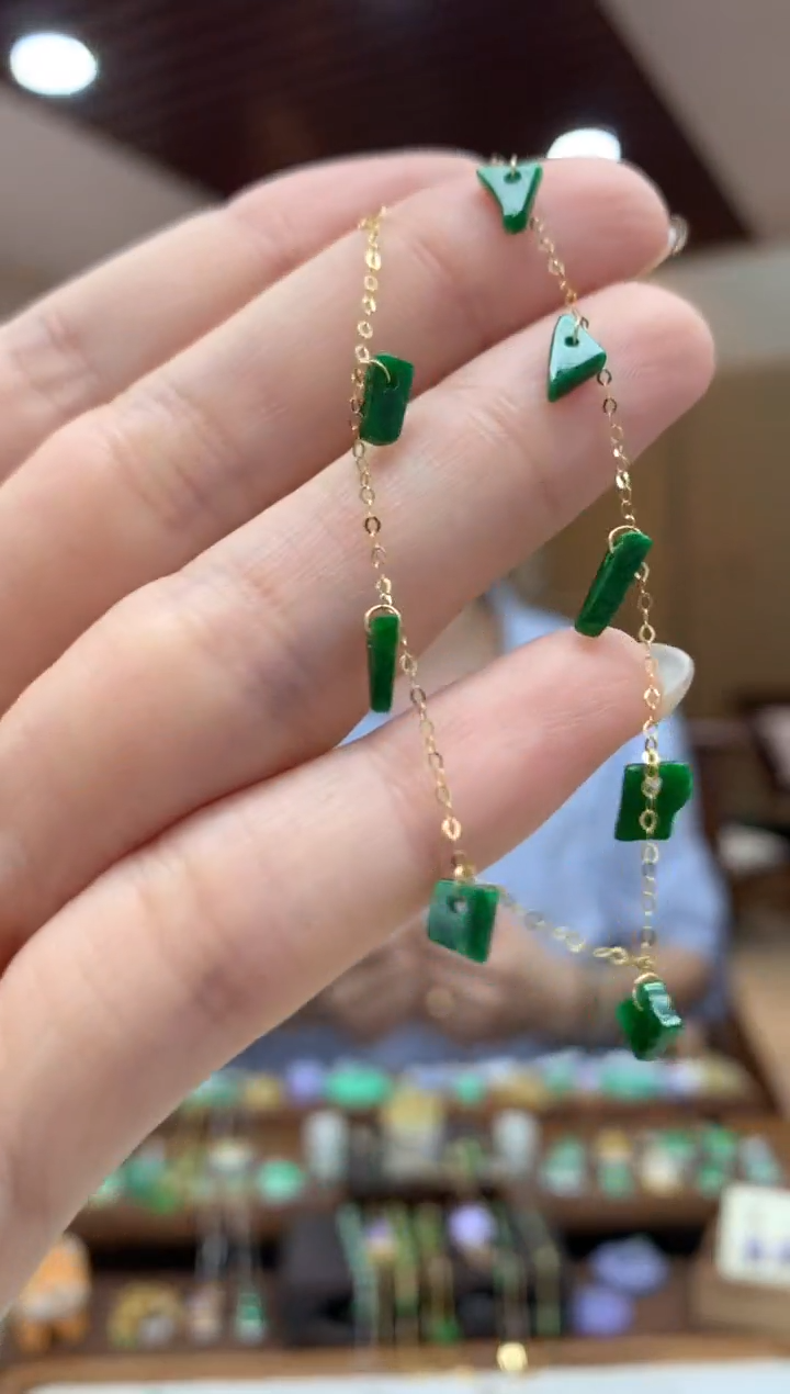 18K金镶嵌手链翡翠手链