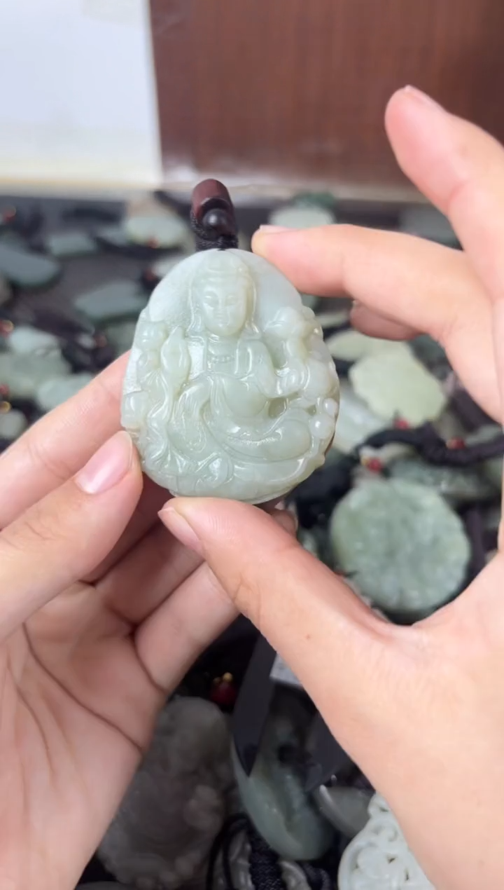 【闪购商品】和田玉颈饰未镶嵌1