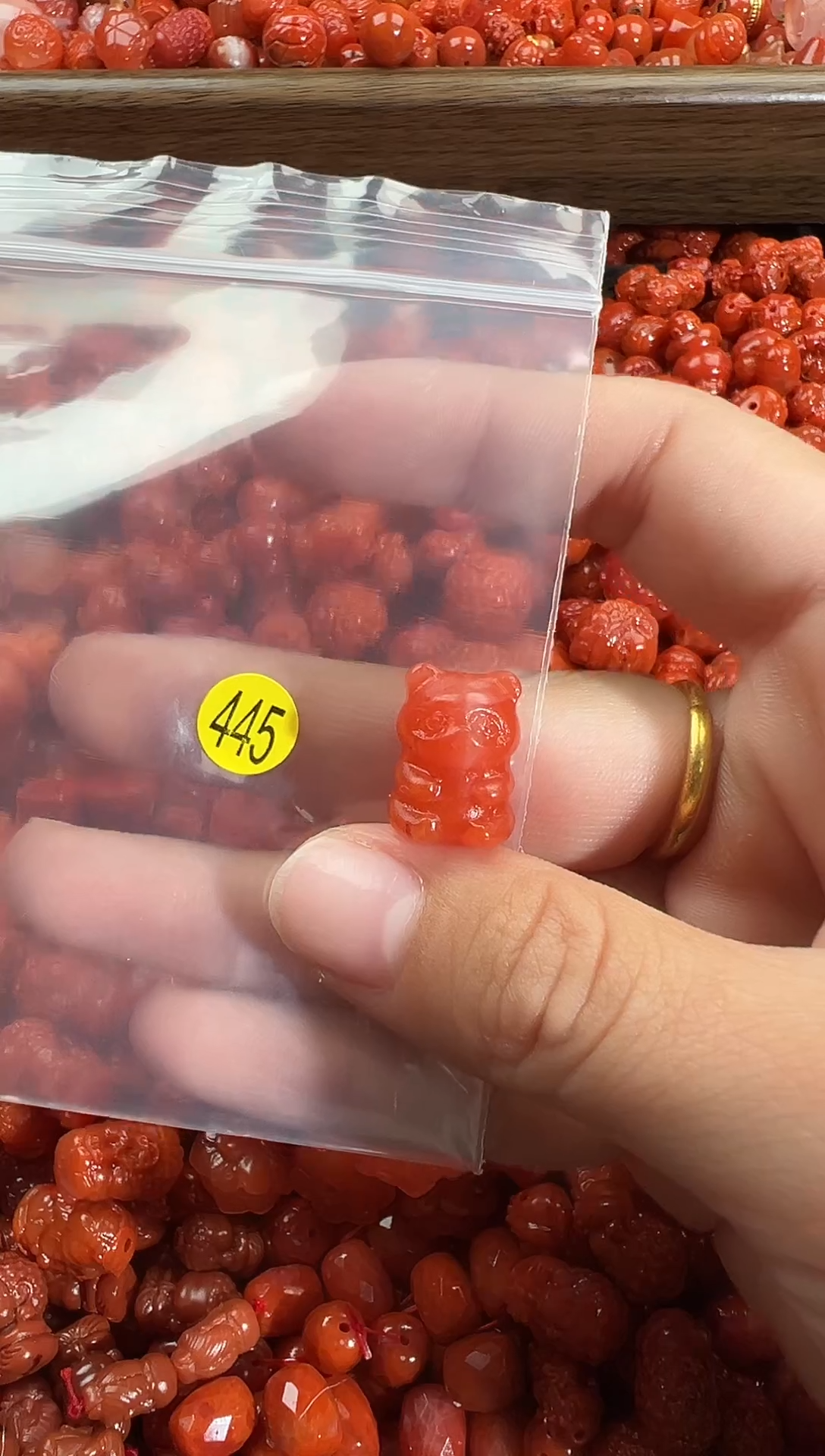 颈饰未镶嵌南红玛瑙1