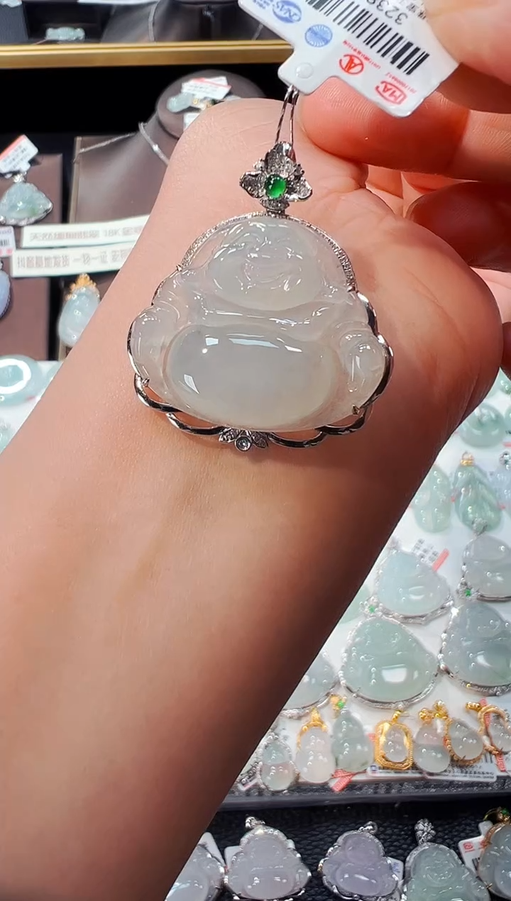 【闪购商品】翡翠吊坠(不含链)18K金镶嵌佛公吊坠781