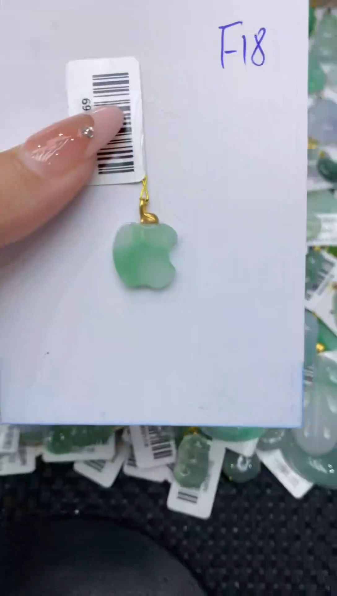 【闪购商品】翡翠颈饰18K金镶嵌111111111