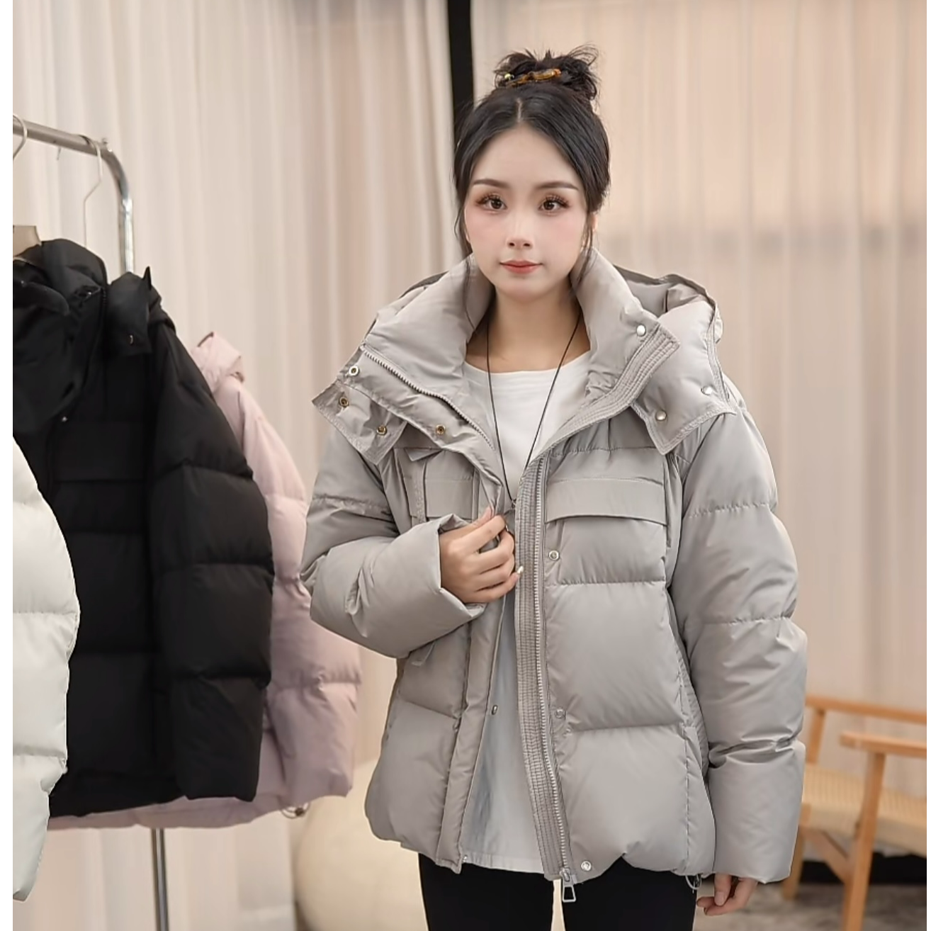 休闲冬季口袋字母边羽绒服女百搭韩版连帽短款加厚保暖外套