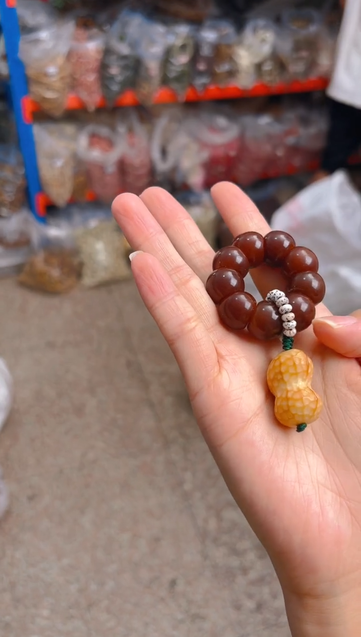 吊坠菩提根/象牙果栗子手捻带花生