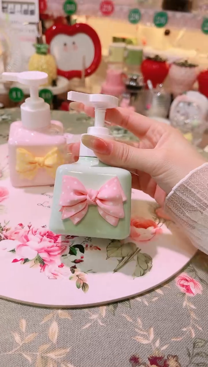 【闪购商品】摆件分装瓶绿色品质好，发货快，放心拍