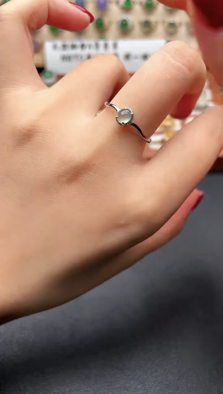 银S925镶嵌戒指翡翠一物一证一礼盒