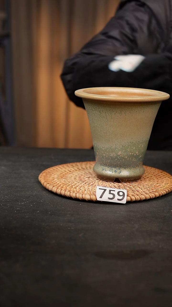 【闪购商品】瓷片759泥泥手工花盆口11高12