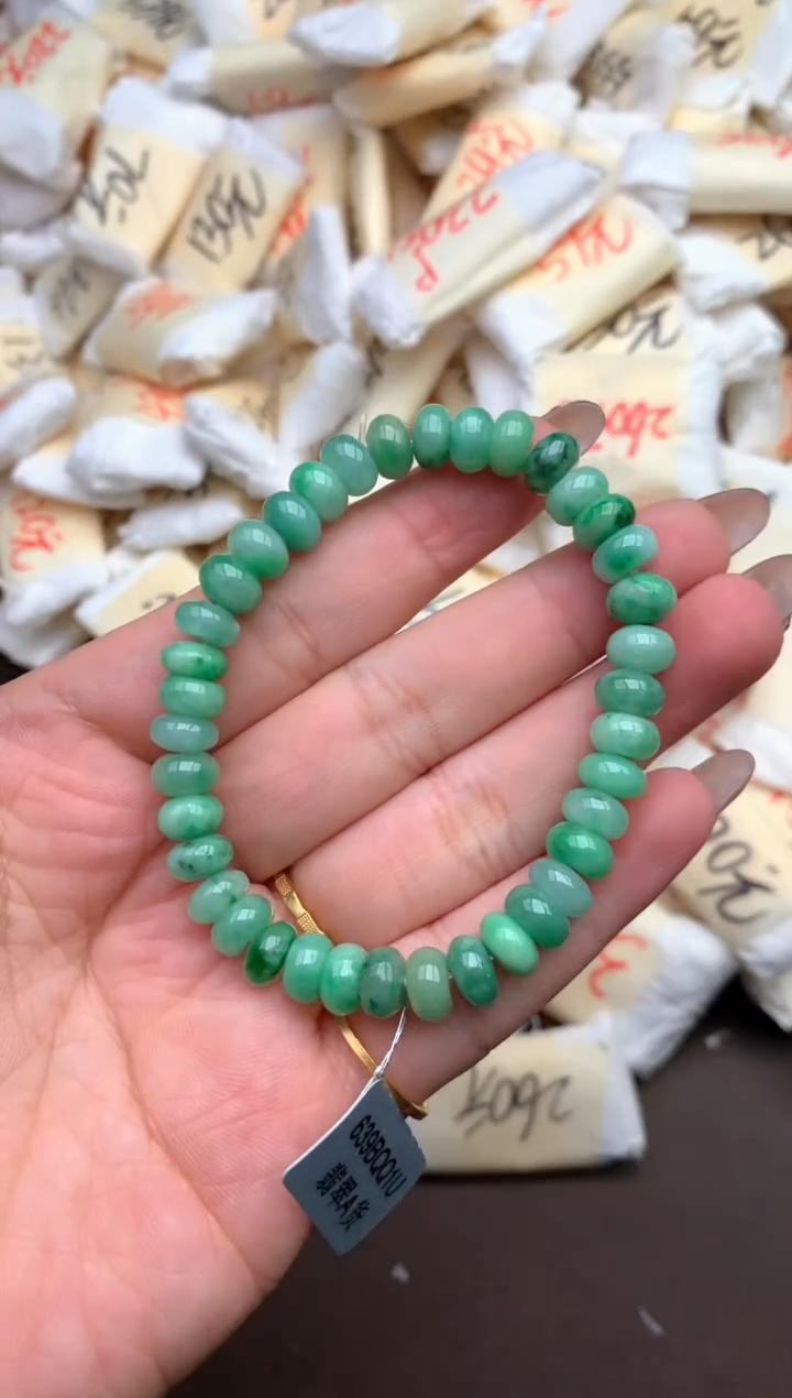 【闪购商品】翡翠手串未镶嵌—