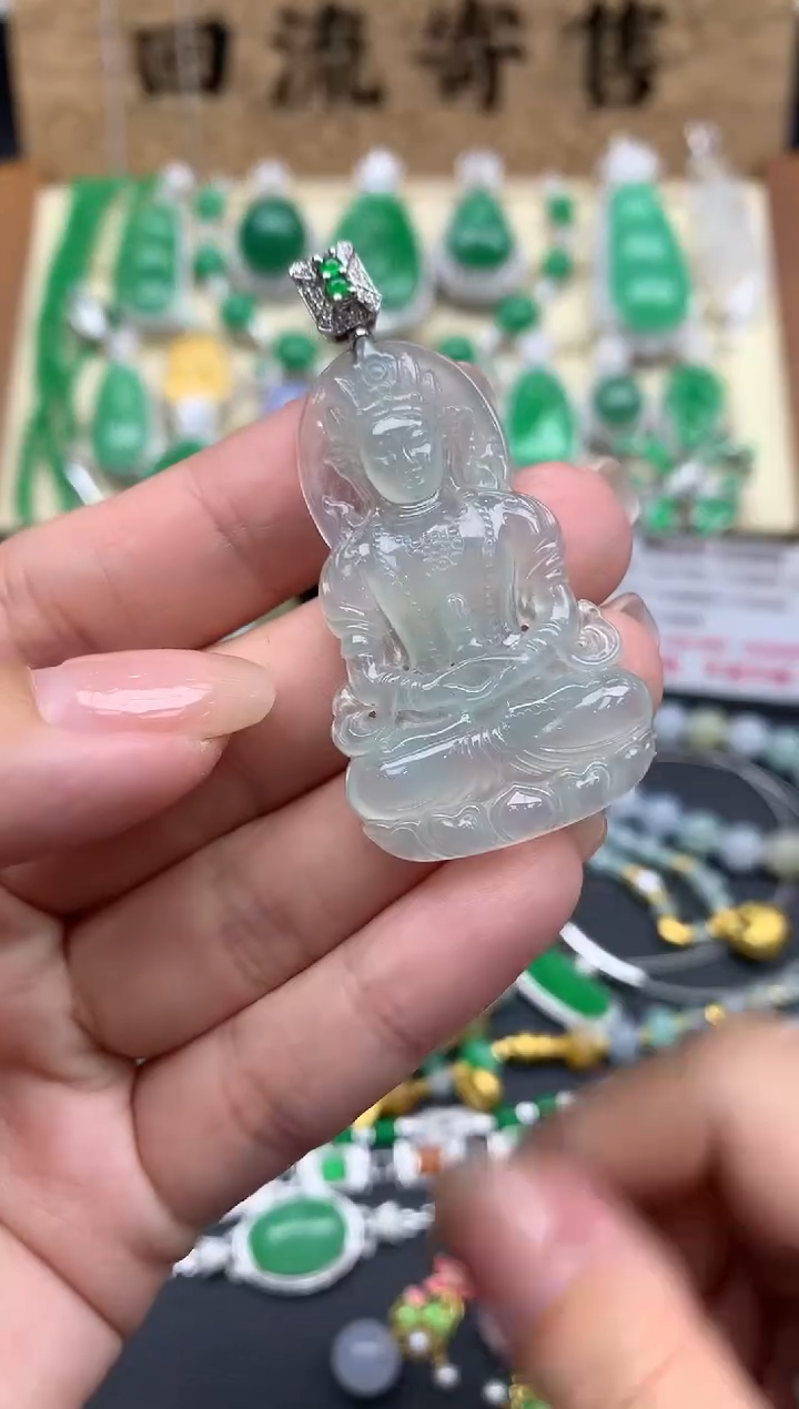 【闪购商品】翡翠颈饰18K金镶嵌285-中国好珍宝