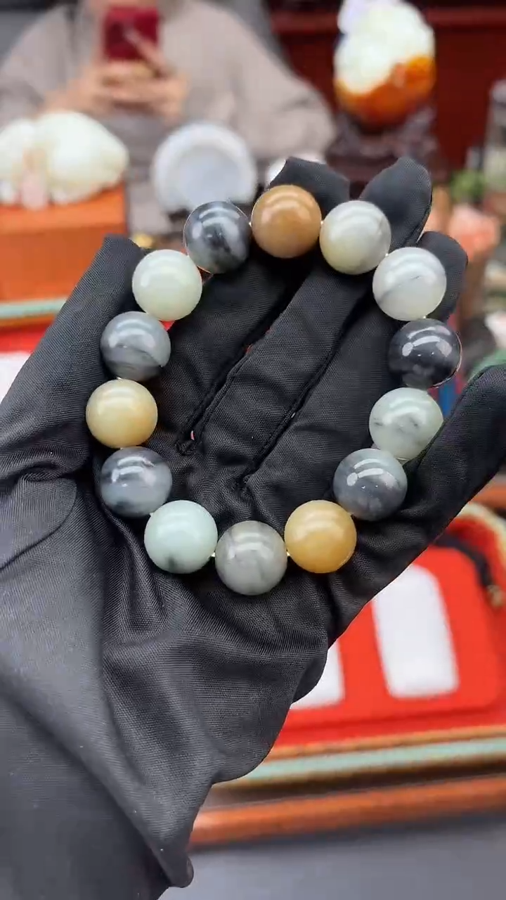 未镶嵌手串和田玉董小姐推荐 多样性发货 拍一发一llss