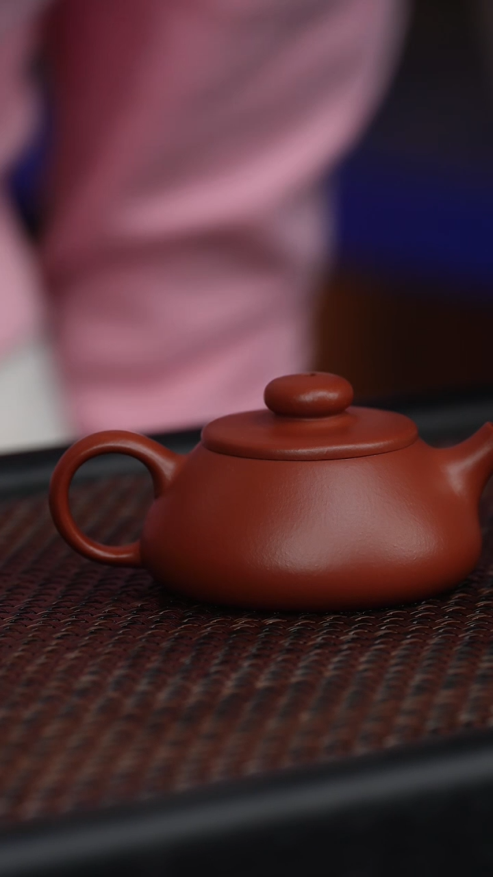 【闪购商品】宜兴紫砂原矿半手朱泥石瓢