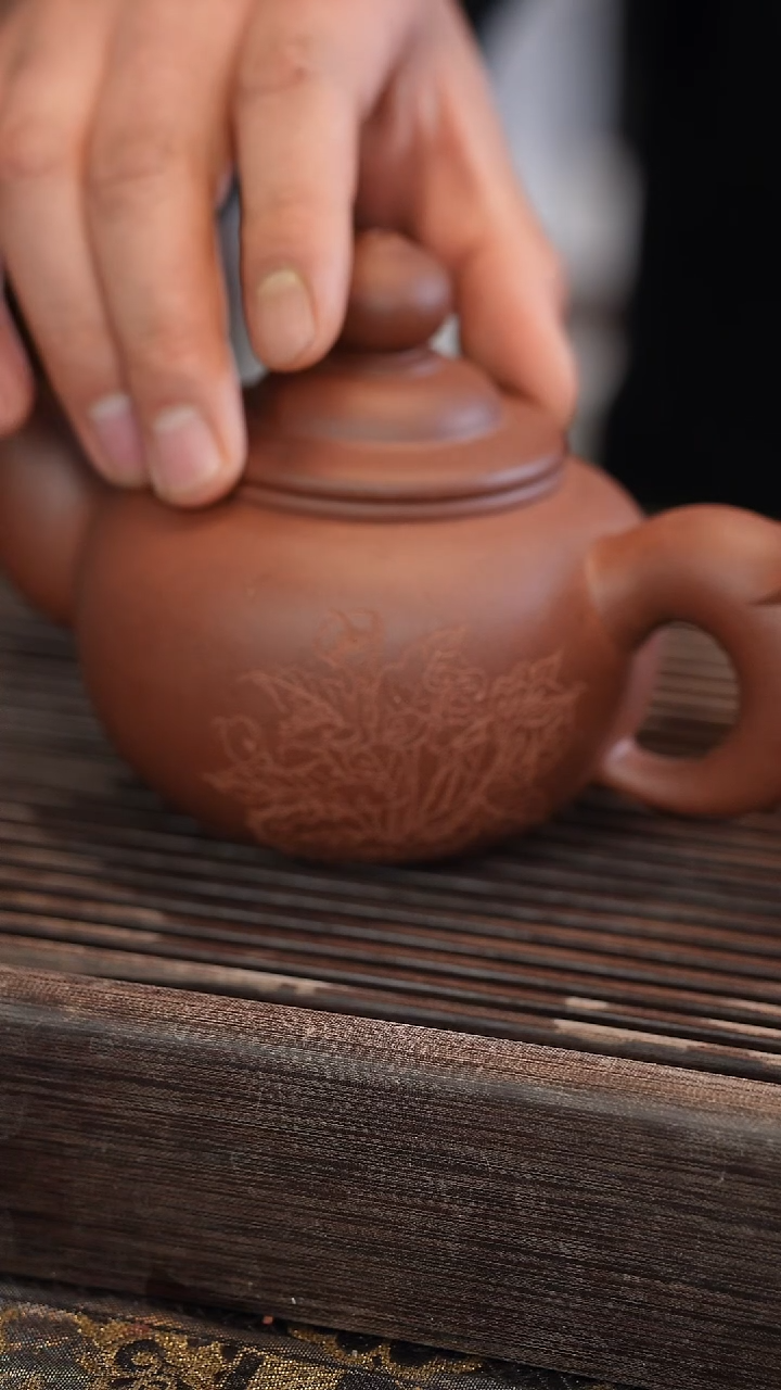 茶壶紫砂原矿手工制作400cc雕刻随机 