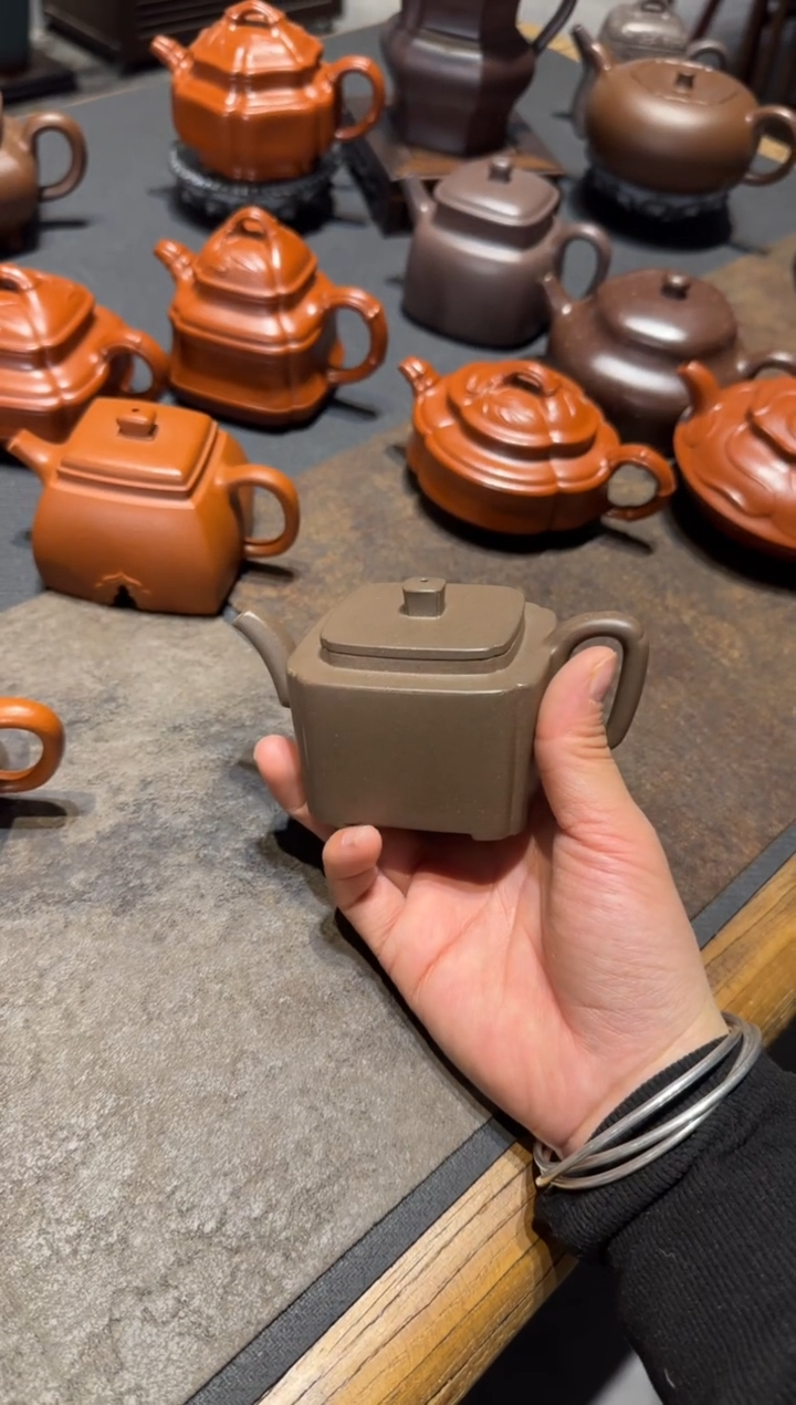 【闪购商品】紫砂茶壶同春  紫砂壶