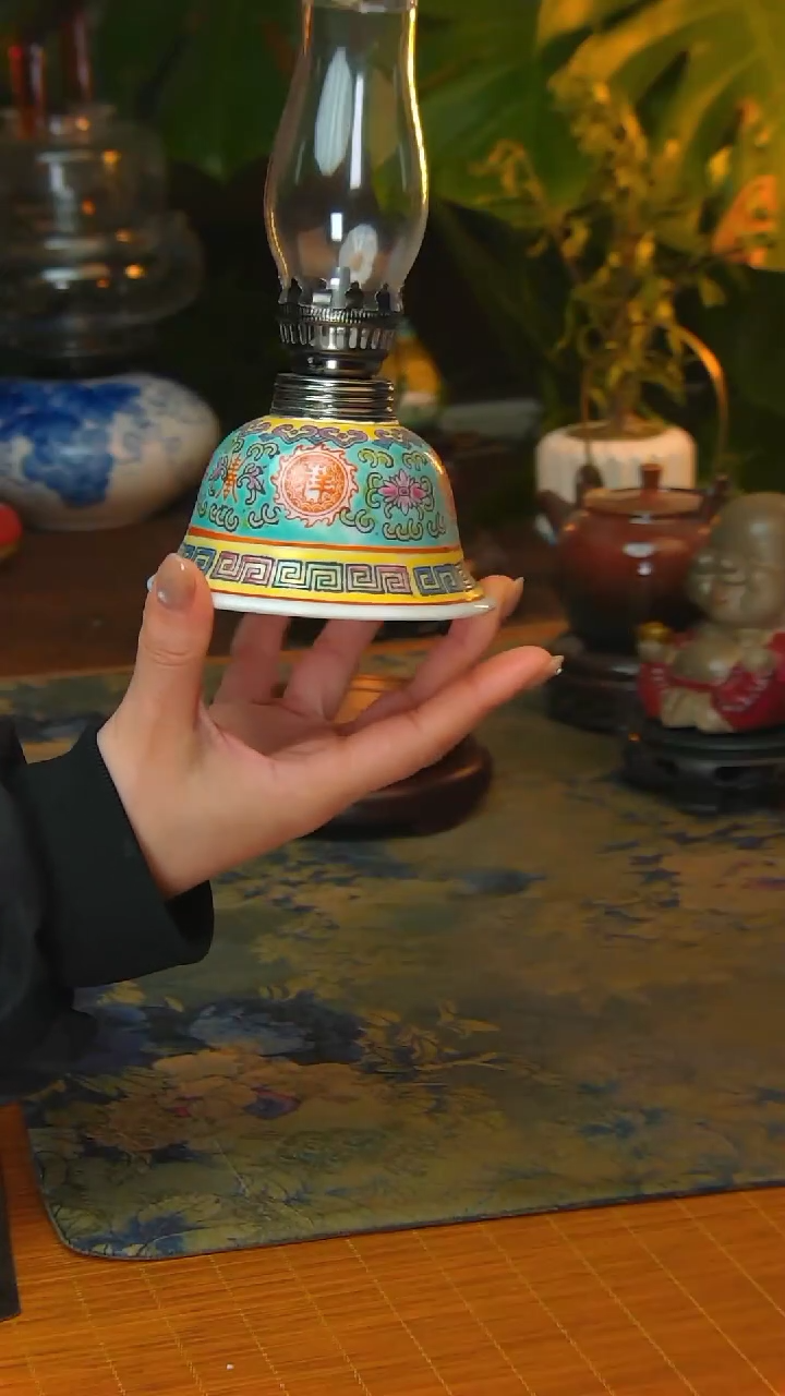 【闪购商品】景德镇陶瓷灯摆件