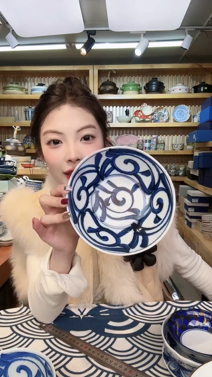 【闪购商品】盘蓝草纹17cm深盘进口两个