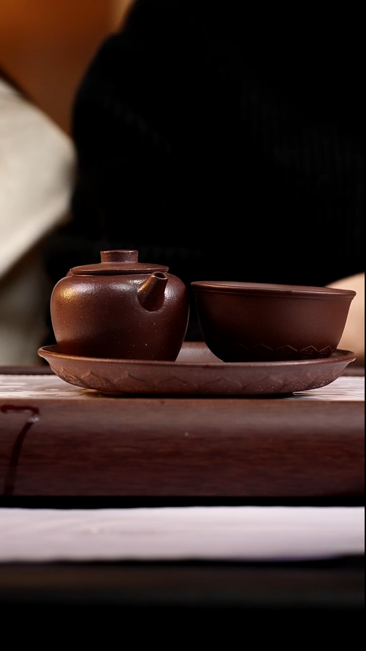 茶壶紫砂大生底槽清巨轮150cc