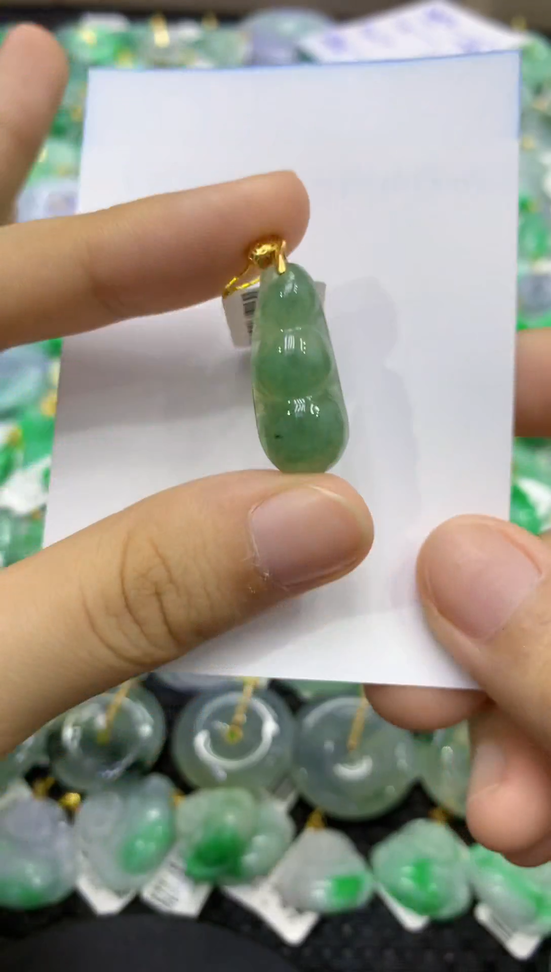 颈饰未镶嵌翡翠天然缅甸翡翠A货