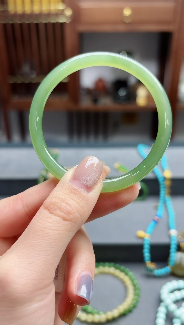 【闪购商品】和田玉手镯未镶嵌晴水手镯54+#XE00271