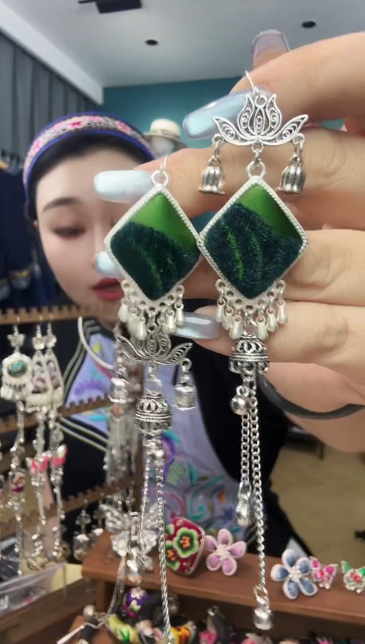 刺绣纯手工民族风刺绣耳环