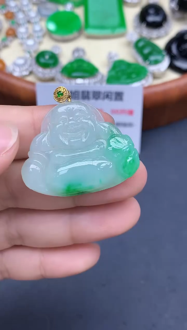 颈饰18K金镶嵌翡翠409-中国好珍宝