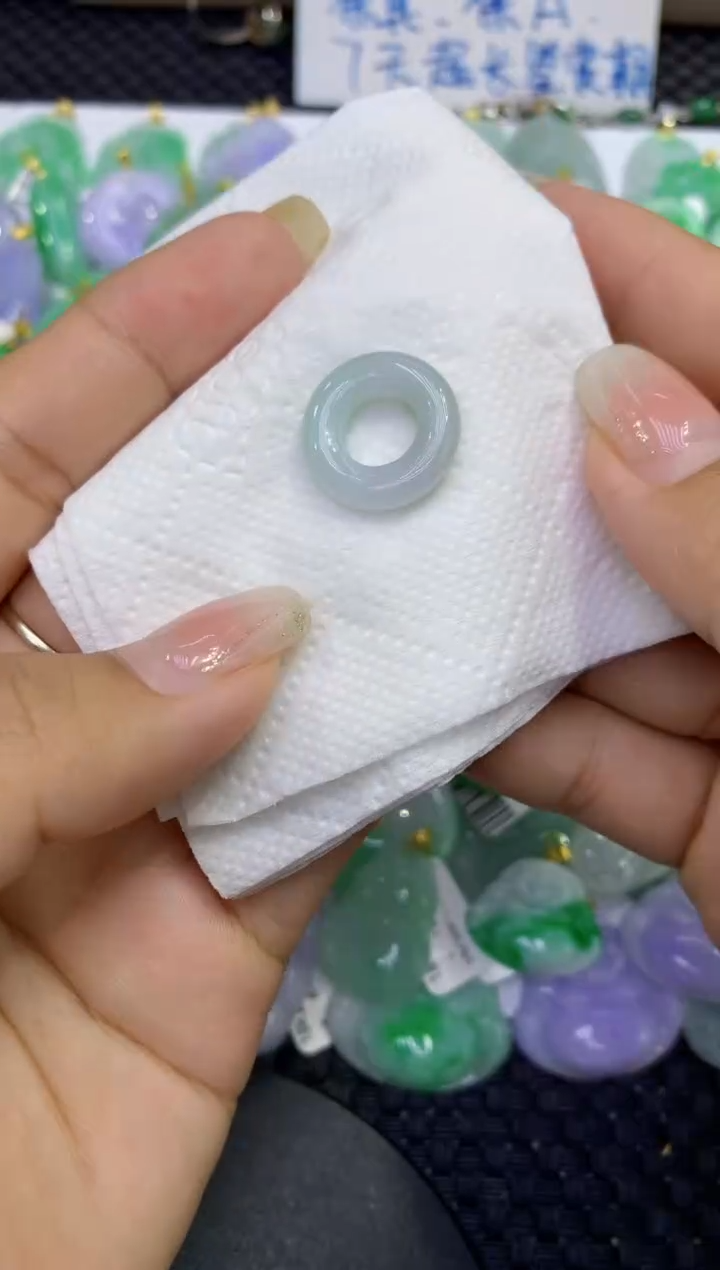 颈饰未镶嵌翡翠天然缅甸A货翡翠