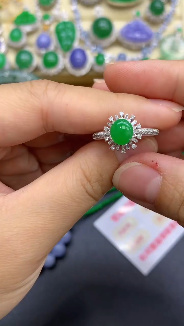 18K金镶嵌戒指翡翠426-中国好珍宝