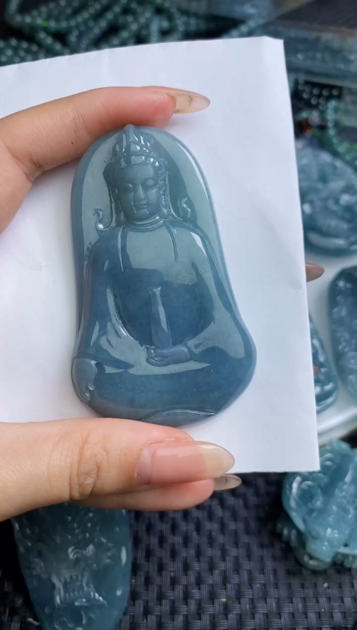 【闪购商品】翡翠颈饰未镶嵌111111111