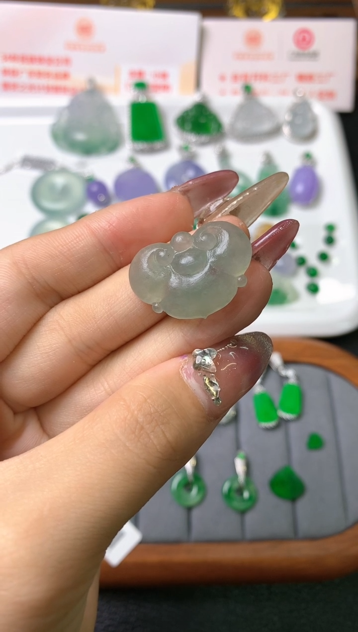 【闪购商品】定制翡翠未镶嵌毛货