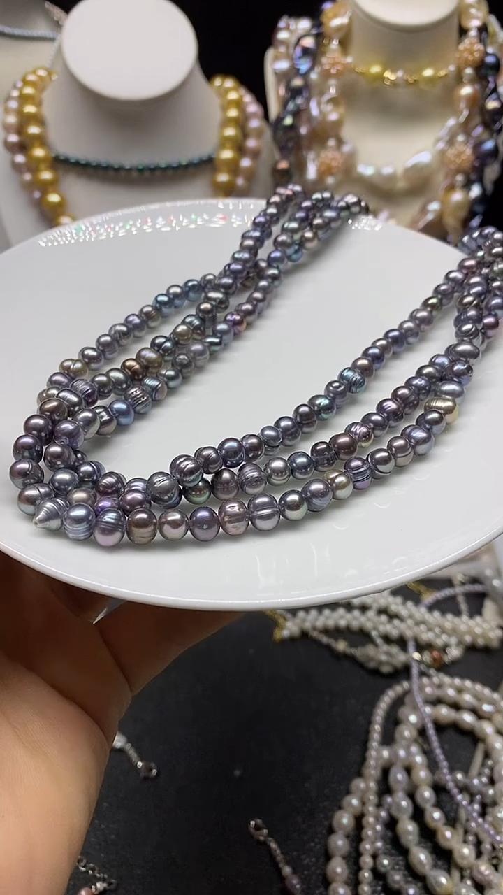 颈饰未镶嵌淡水珍珠多人