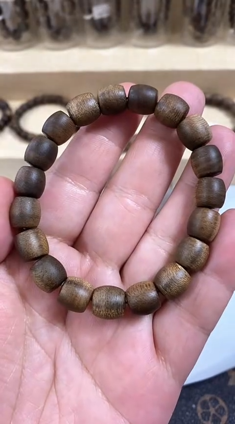 【闪购商品】沉香木手串越南芽庄黄奇楠1.0沉水级老料桶珠