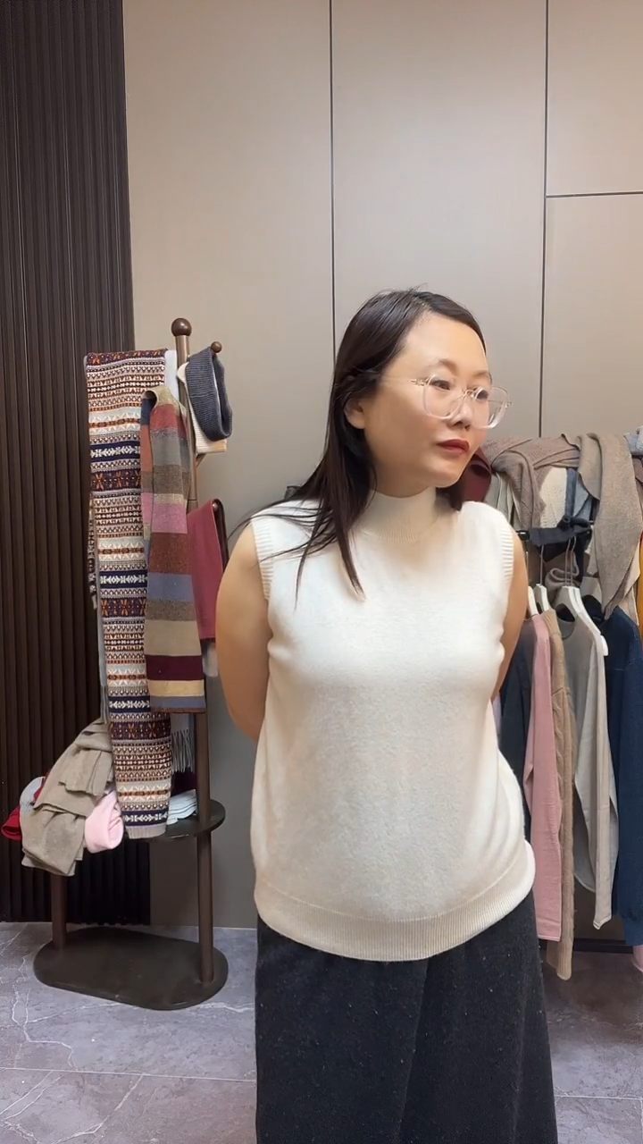 半高背心白色L 666