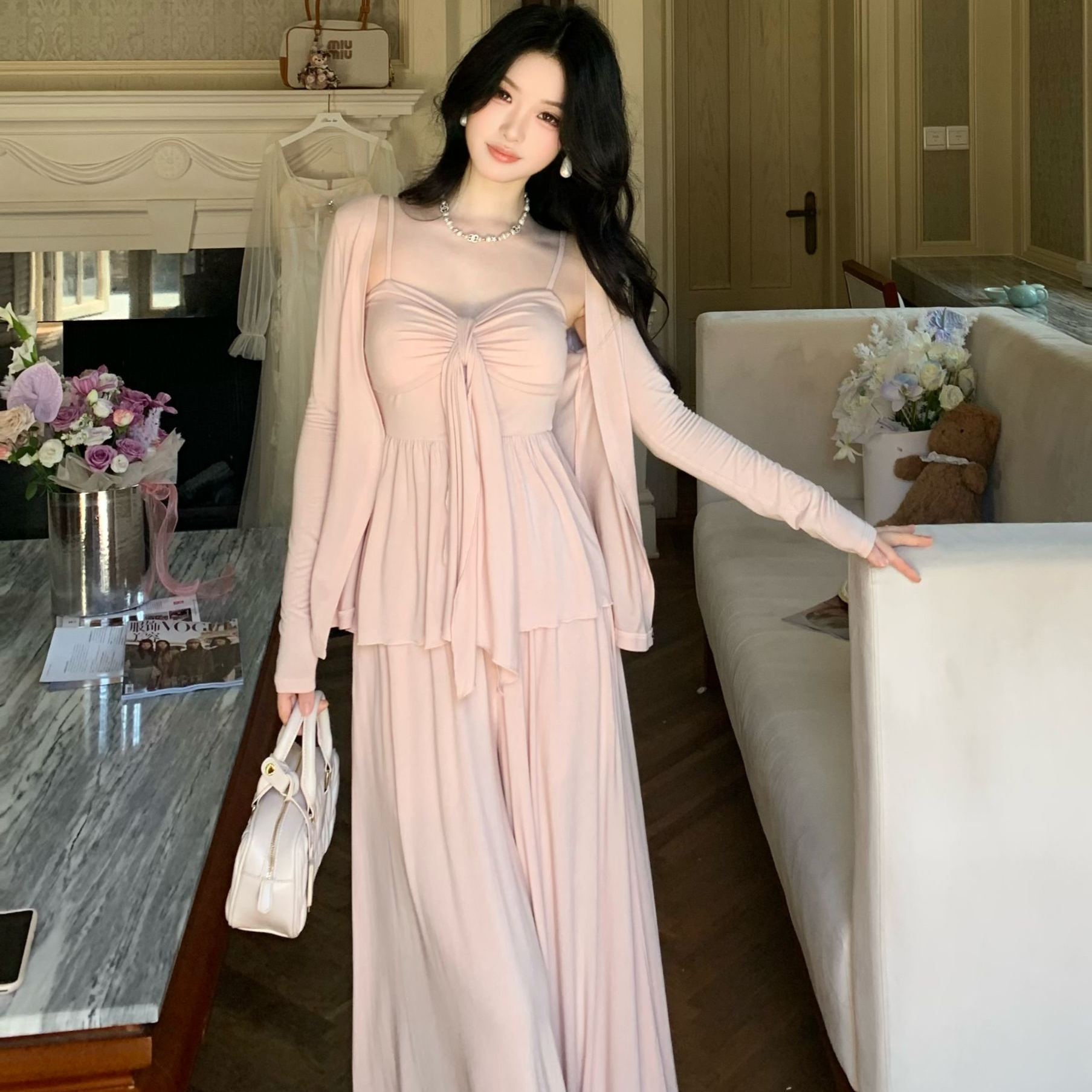 Blovelan初桃沐风 韩系温柔纯欲吊带上衣+慵懒风舒适百搭裤子套装