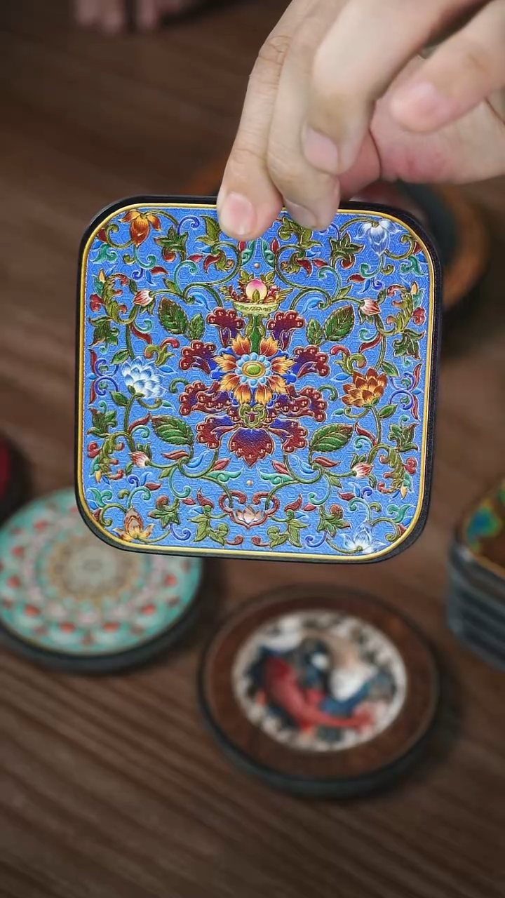 壹藏贰宝繁花杯垫一片