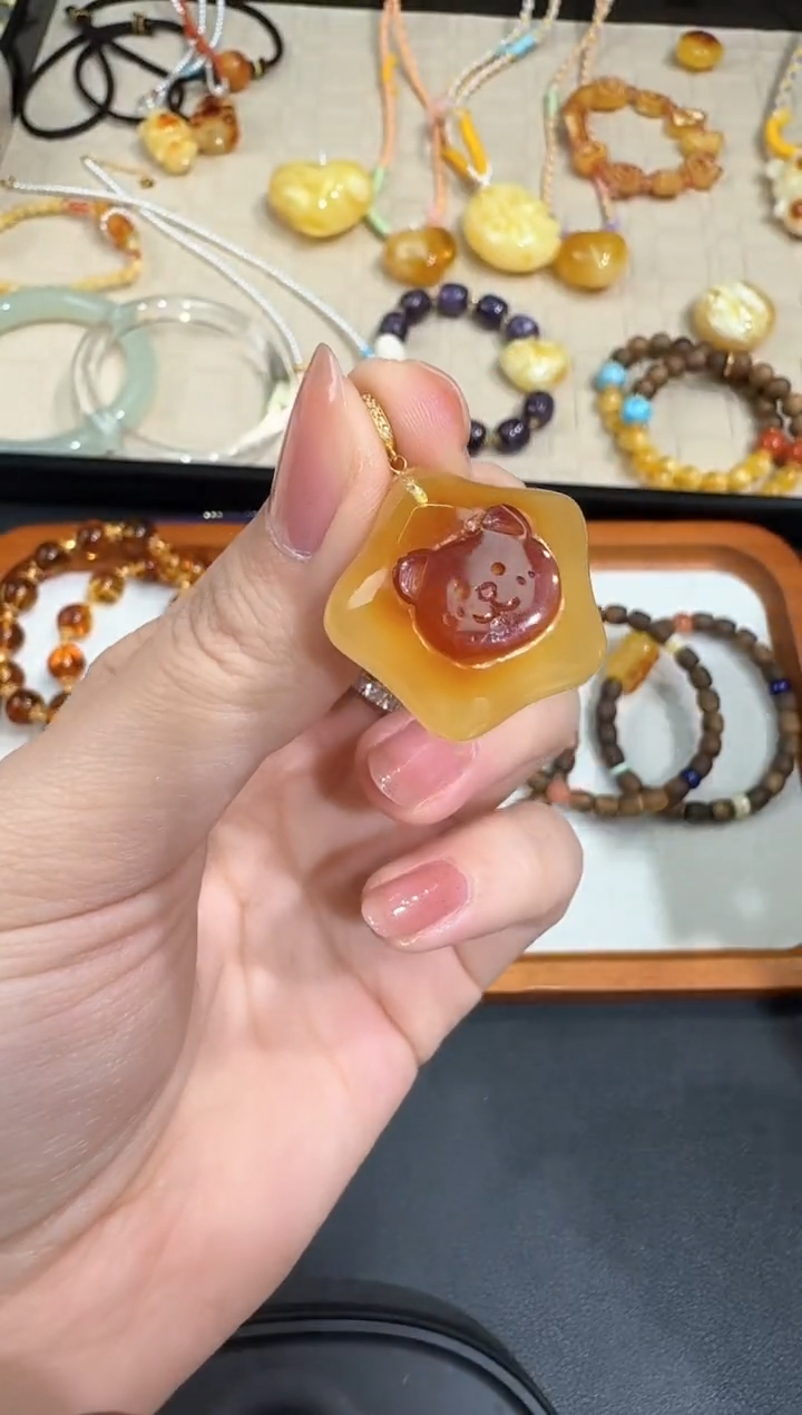 【闪购商品】蜜蜡颈饰18K金镶嵌X0309-1195-363/18k