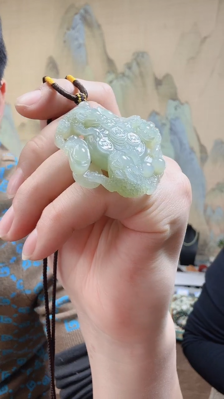 【闪购商品】和田玉颈饰未镶嵌.