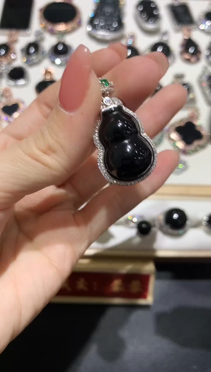 【闪购商品】翡翠吊坠(不含链)银S925镶嵌21多人多样性随机发货1件