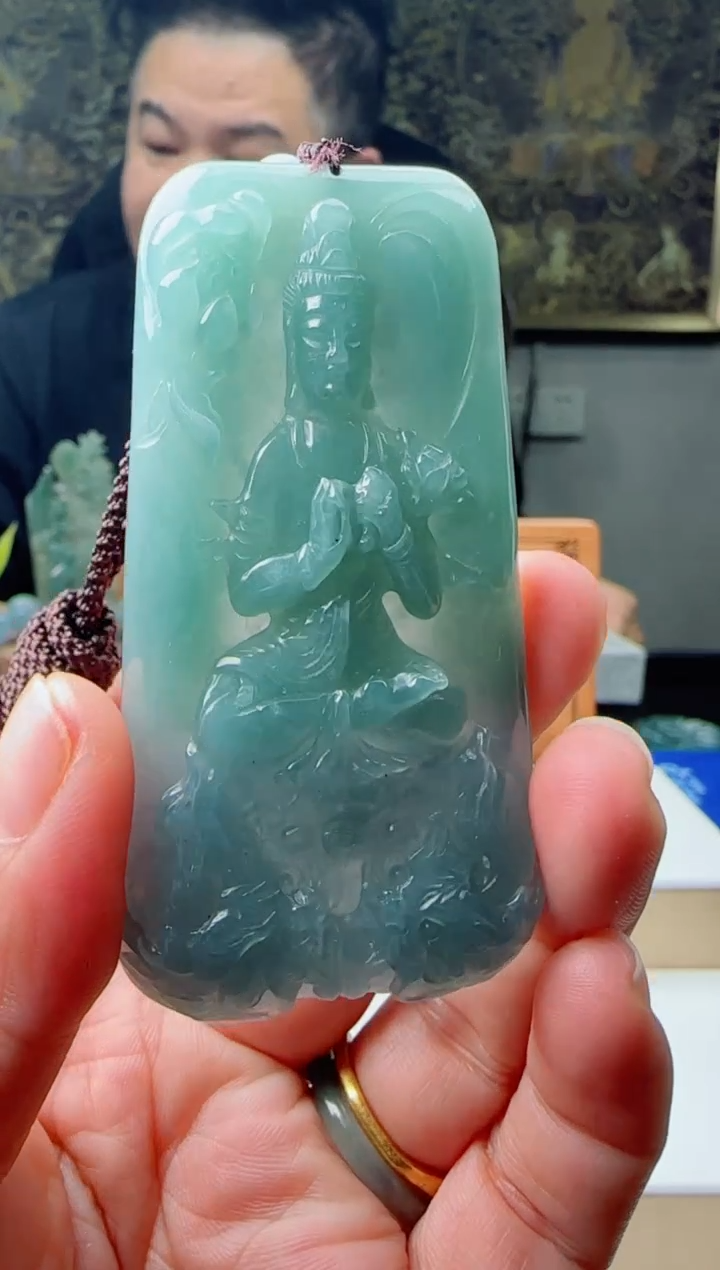 【闪购商品】翡翠颈饰未镶嵌11111111