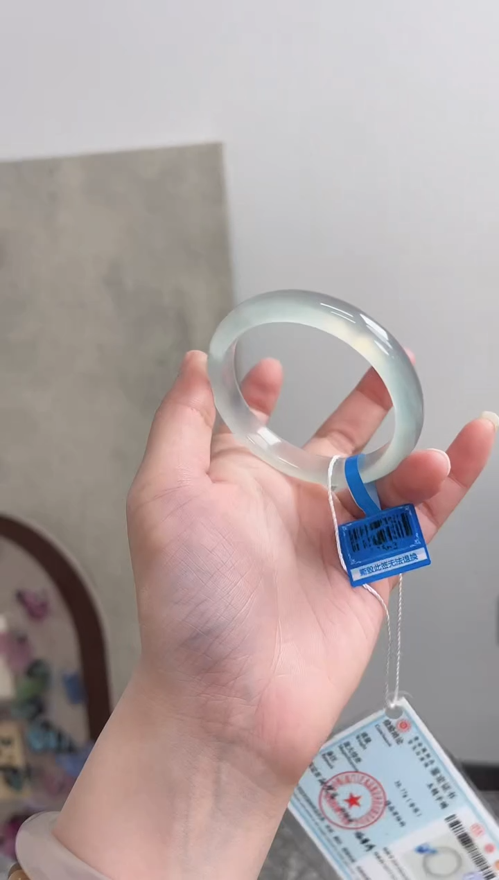 玛瑙/玉髓手镯未镶嵌53-54圈