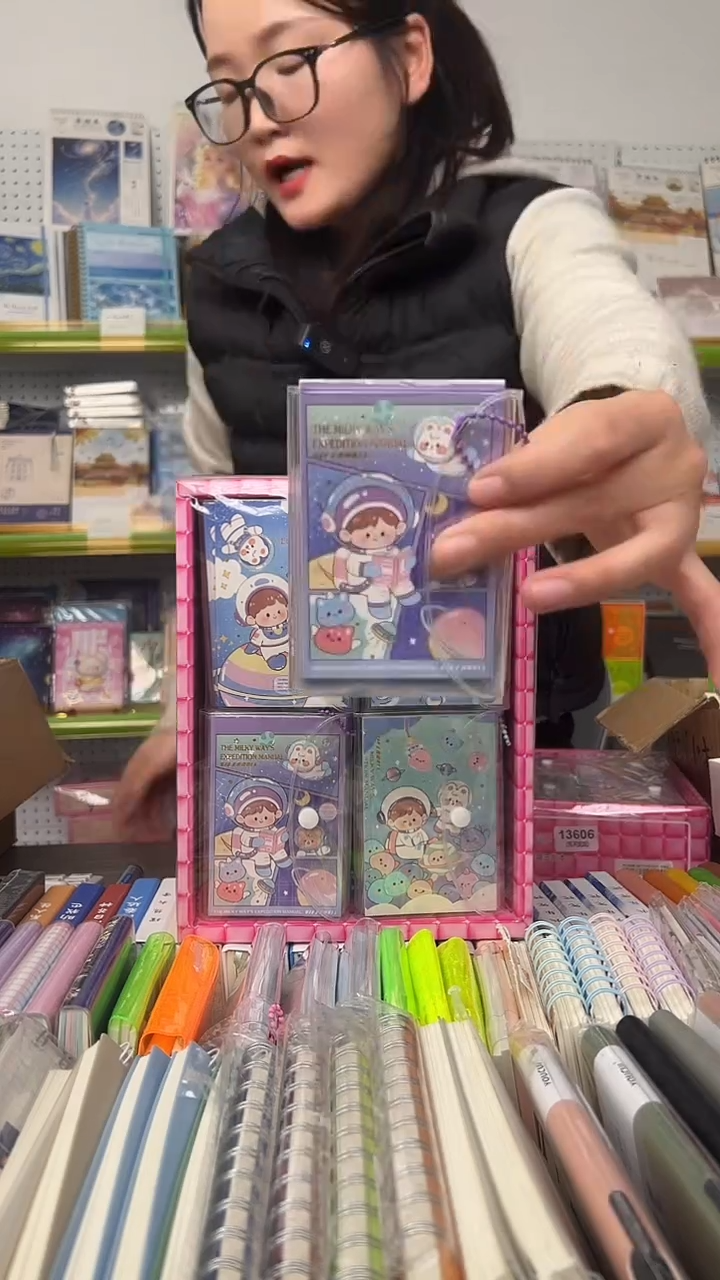 A7水晶三折本100张 【封面随机】男孩女孩各5本