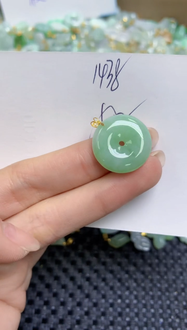 【闪购商品】翡翠颈饰18K金镶嵌天然缅甸A货翡翠