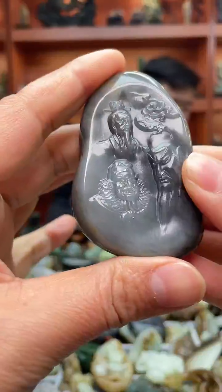 未镶嵌和田玉把件1