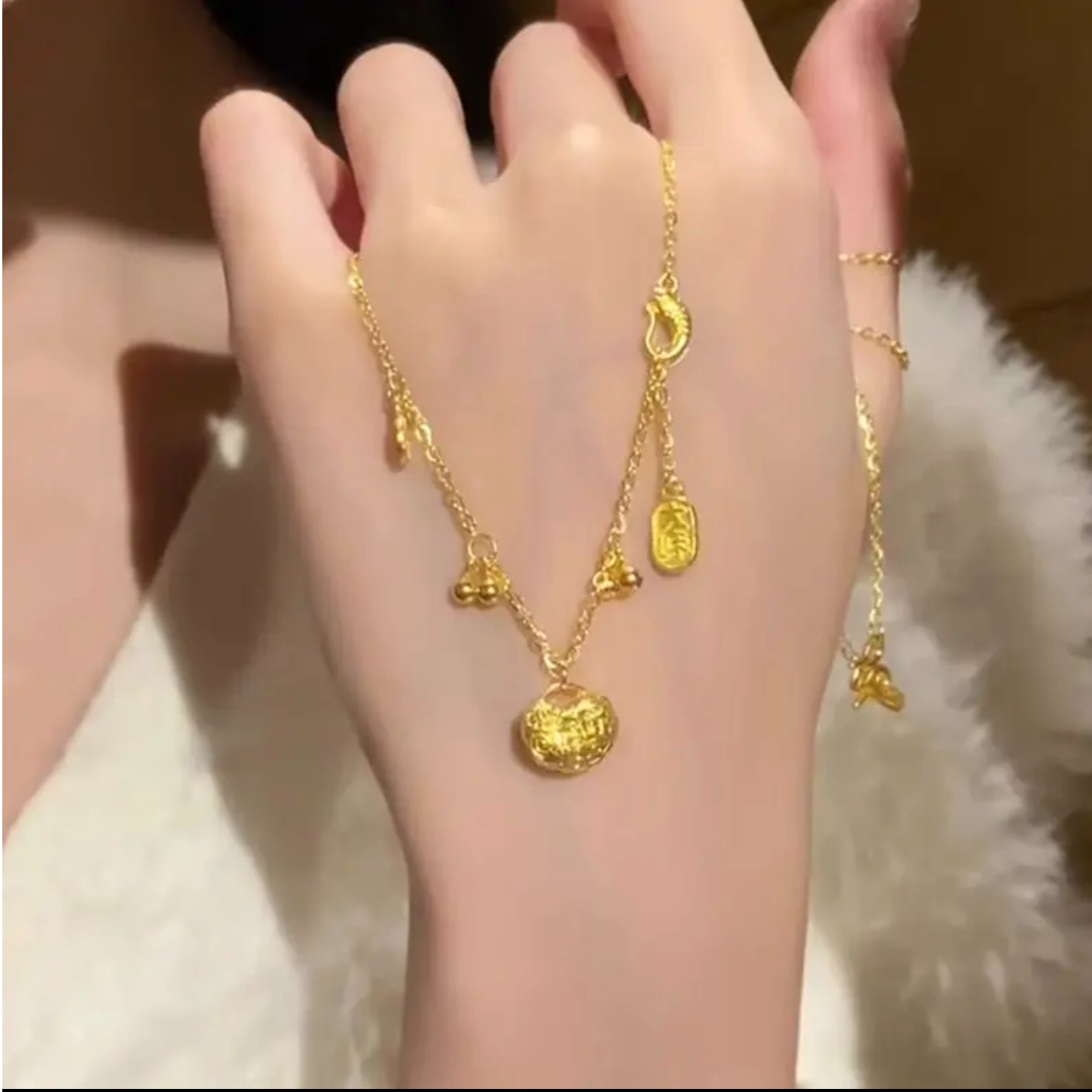 铜合金项链 新中式元宝祥云硕果累累项链女颈链轻奢高级感百搭