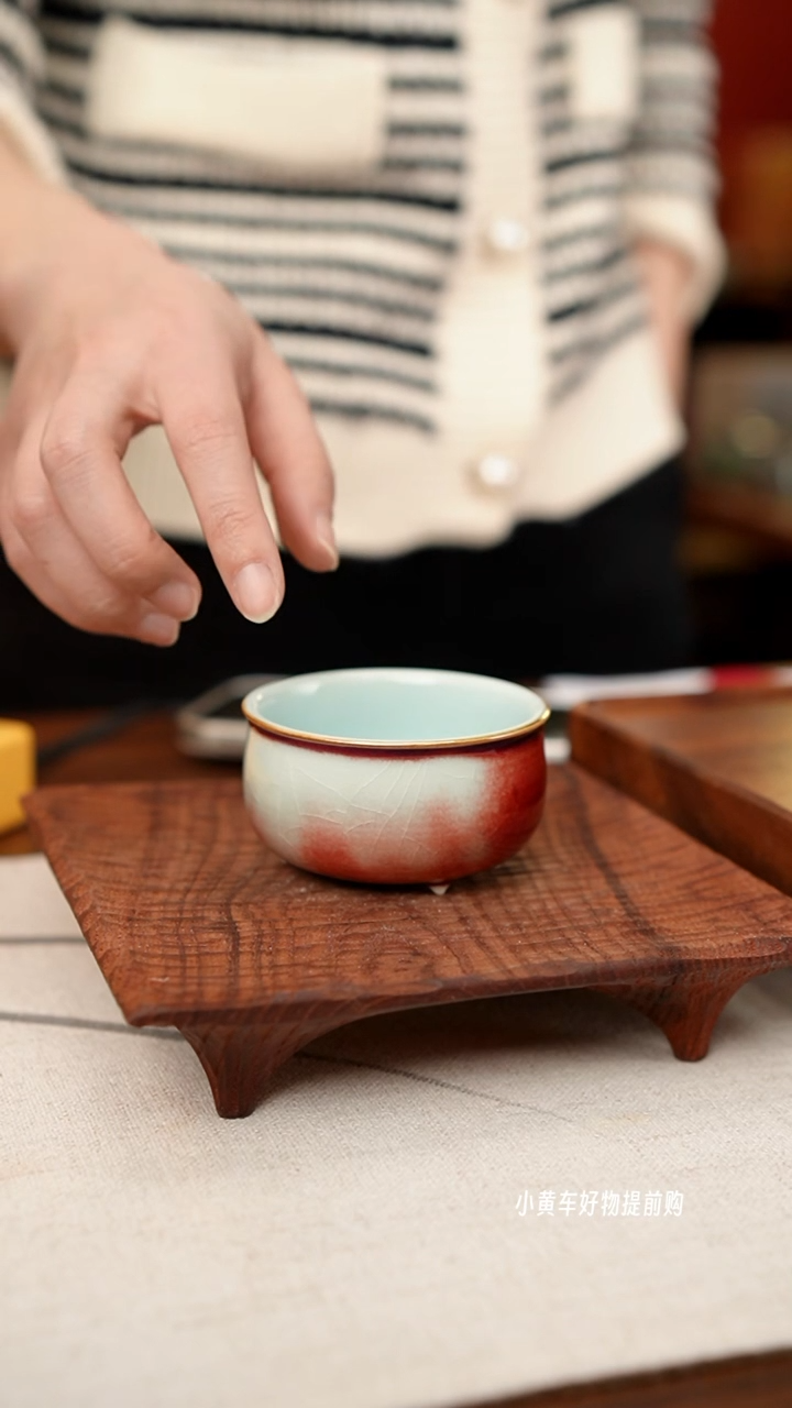 【闪购商品】摆件小师妹-钧瓷-信任