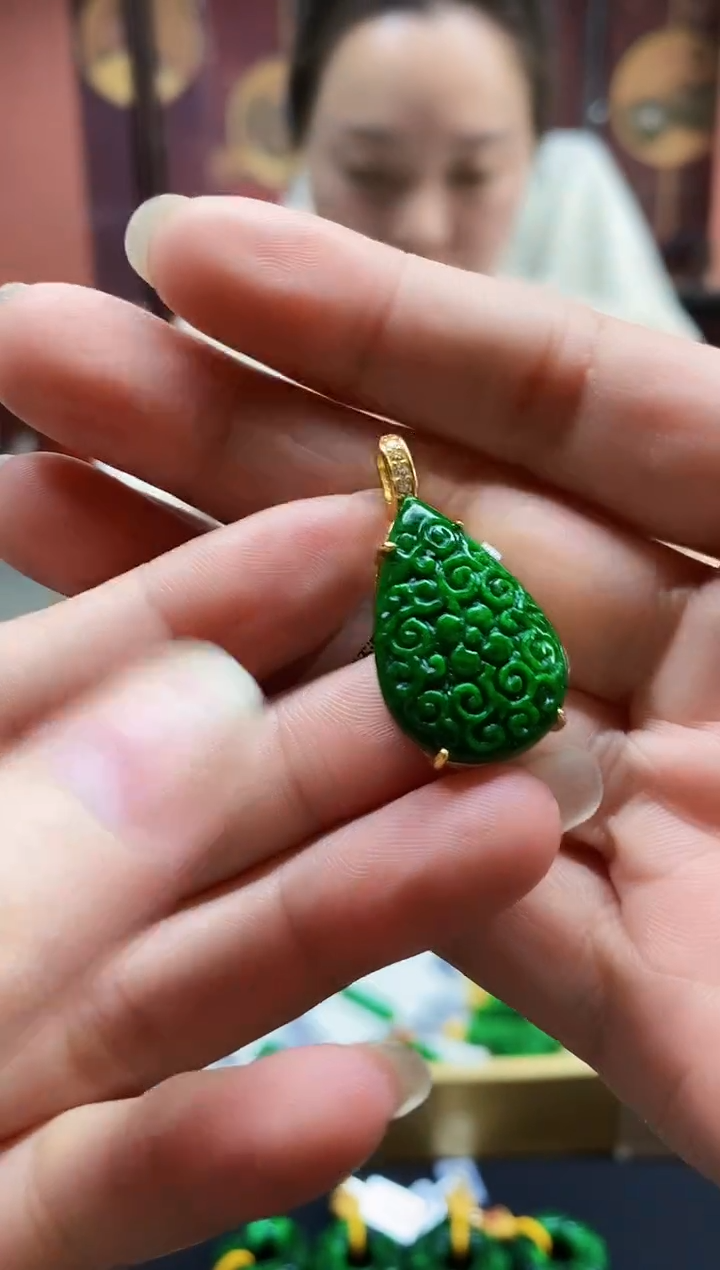 颈饰未镶嵌翡翠翡翠吊坠-45