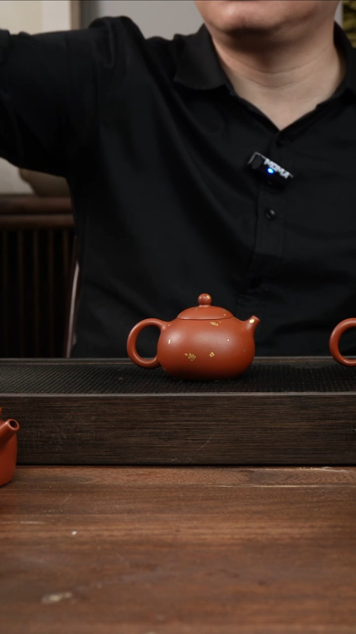 茶杯紫砂D****?朱泥洒金豆蔻小西施    120CC   洒金