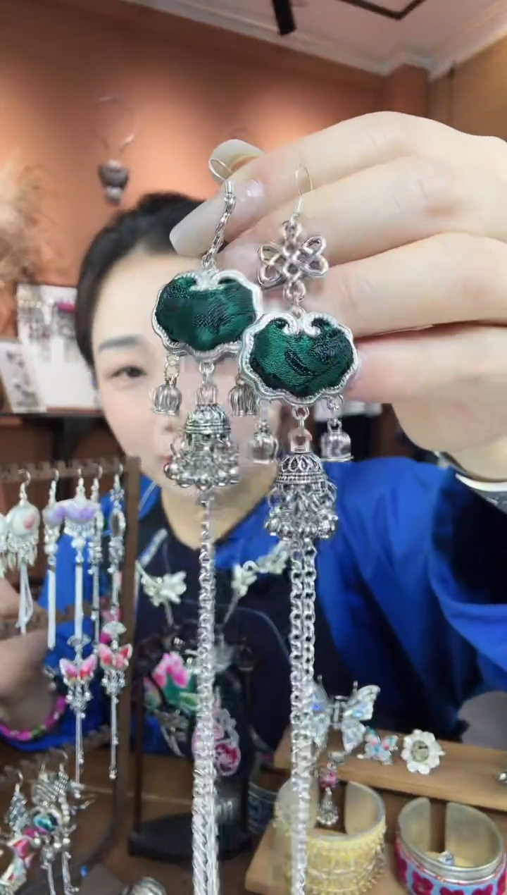 刺绣纯手工民族风耳环