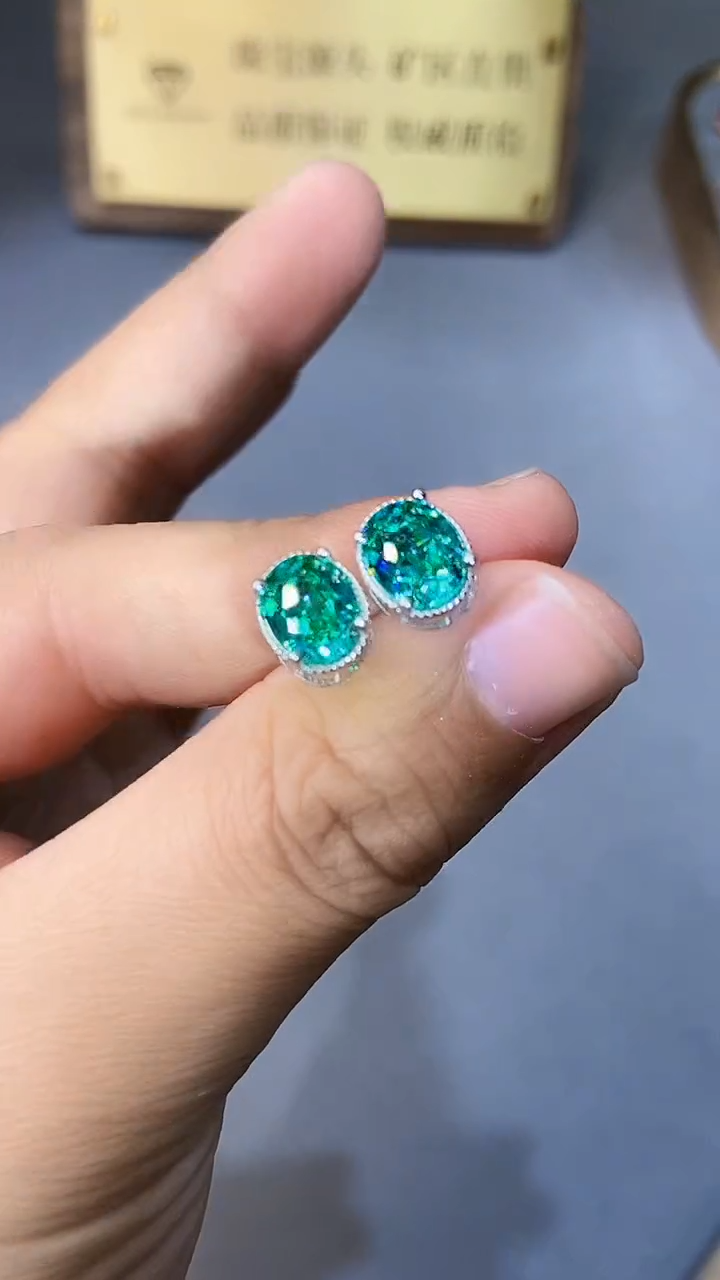 【闪购商品】托帕石耳饰银S925镶嵌354