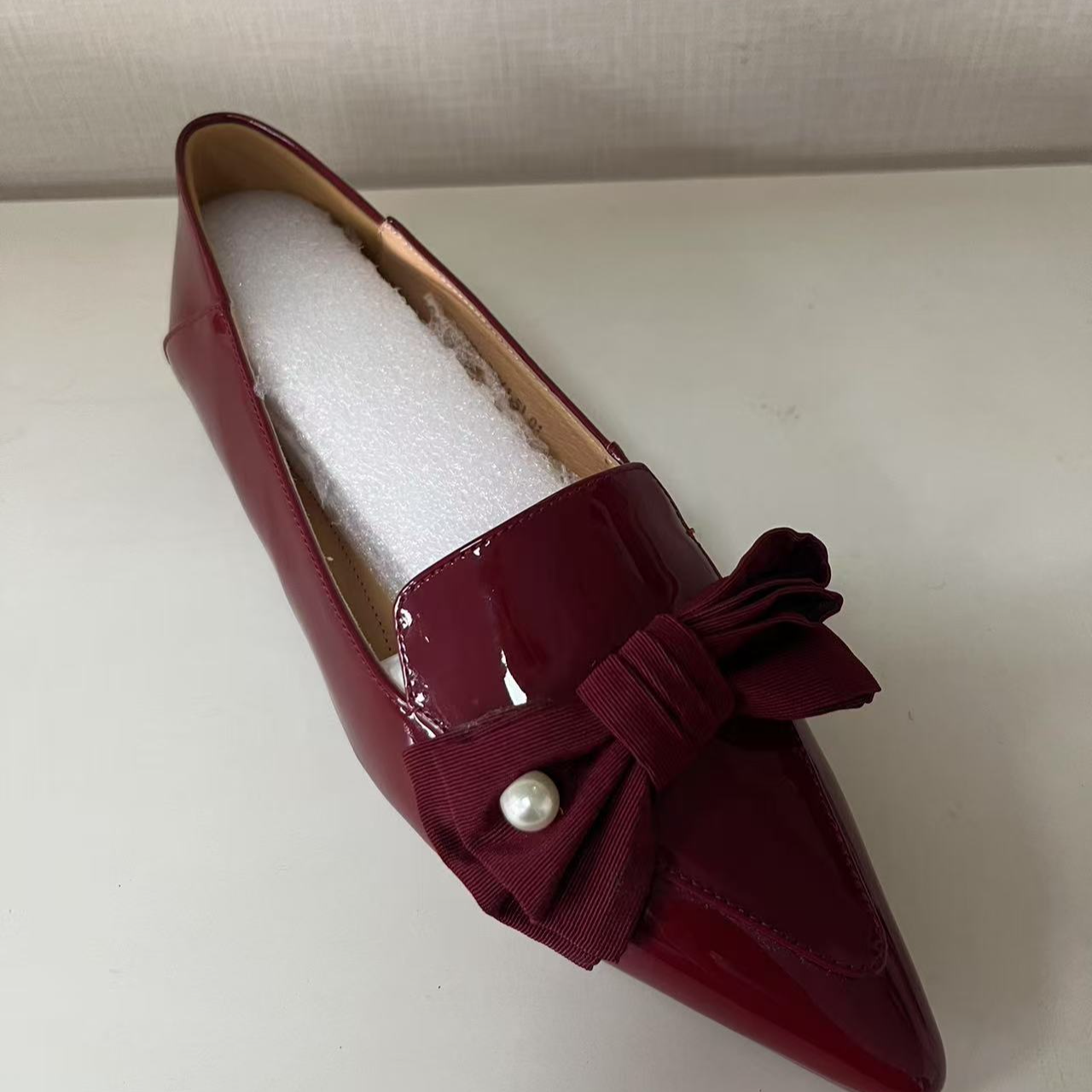 9196酒红色平底小单鞋