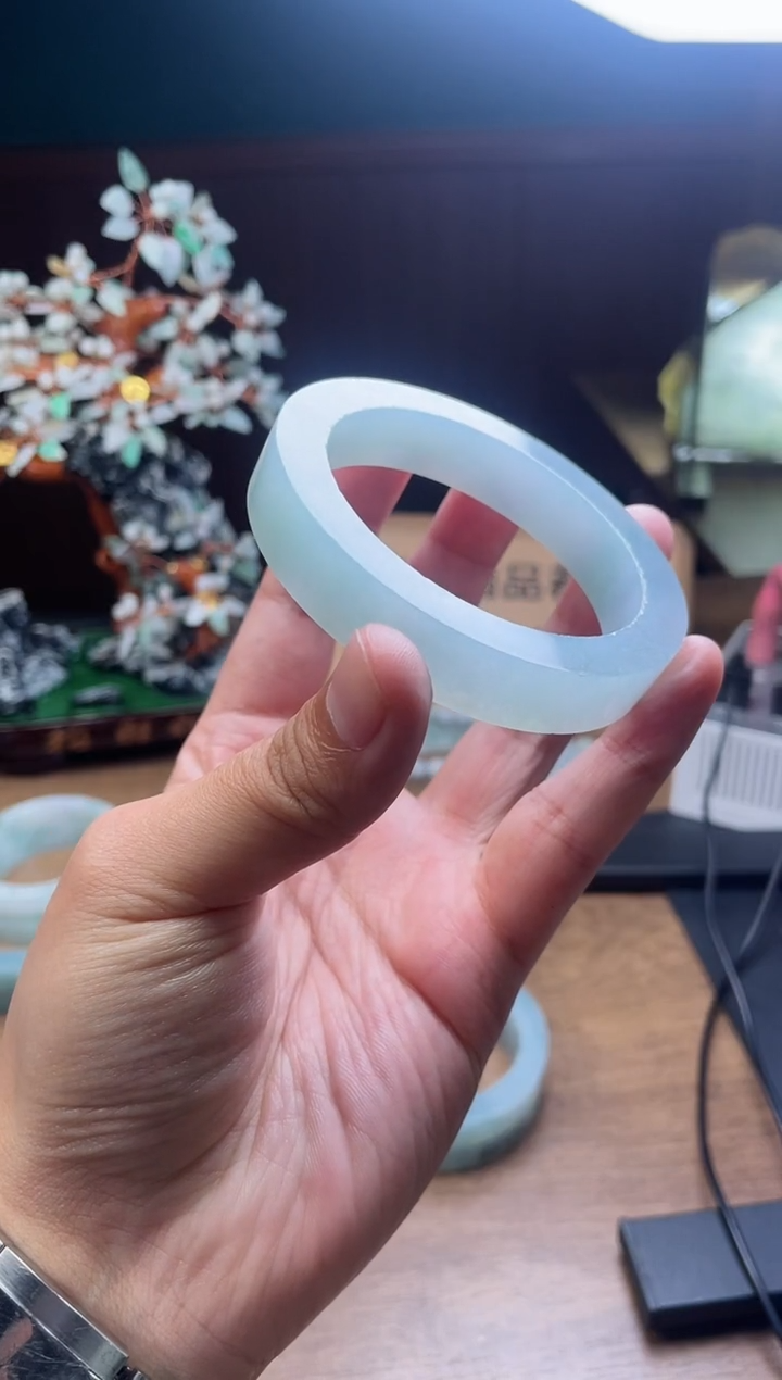 【闪购商品】定制翡翠手镯未镶嵌定制